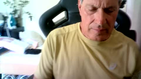 makis8989 online show from 09/18/25, 08:16