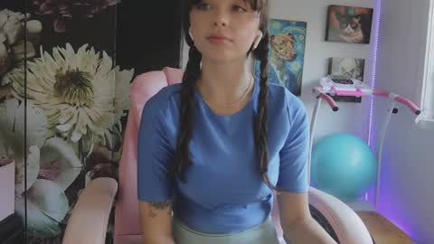 MakiyahBelle online show from 04/15/26, 05:25