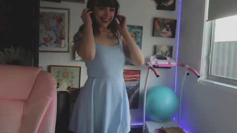 Snapshot of makiyahbelle2 chatting on 04/30/26, 05:03 MakiyahBelle online show from 04/30/26, 05:03