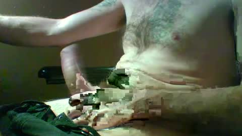 Snapshot of mako_satin8 chatting on 06/13/26, 12:47 Mako the Latin lover online show from 06/13/26, 12:47
