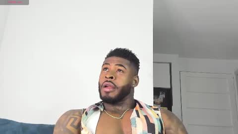 Snapshot of makonneen chatting on 06/10/26, 02:12 Makonnen online show from 06/10/26, 02:12