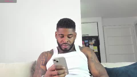 Snapshot of makonneen chatting on 07/02/26, 03:23 Makonnen online show from 07/02/26, 03:23