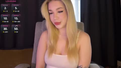 maksisisia online show from 03/01/26, 01:46