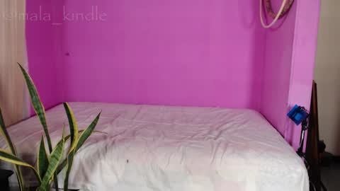 Call me Mala independent model online show from 11/04/25, 07:35