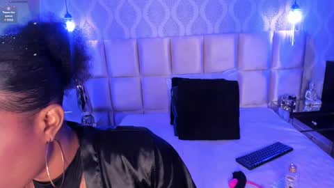 malaaiikaa online show from 02/19/25, 08:10