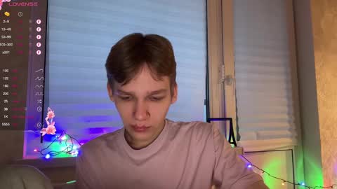 Tom and Mark 3 online show from 12/24/24, 06:44