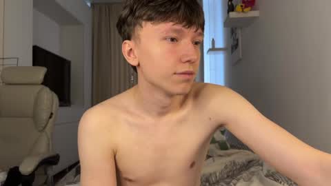 Tom and Mark 3 online show from 09/28/25, 04:51