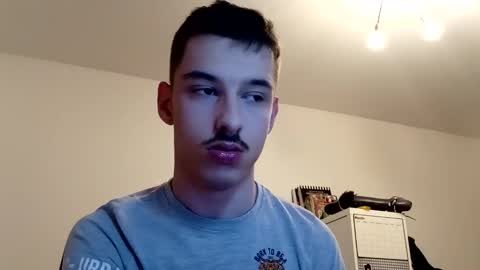 male20y online show from 04/05/26, 06:27