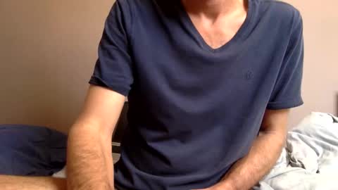 malefrench1 online show from 10/18/25, 12:06