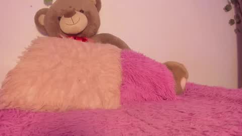 Snapshot of maleja_lovely chatting on 11/30/25, 06:06 Maria online show from 11/30/25, 06:06