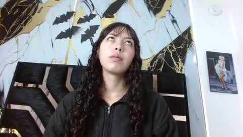 malejacs01 online show from 11/07/25, 11:32