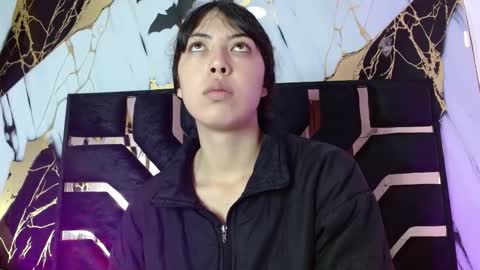 malejacs01 online show from 11/12/25, 11:32