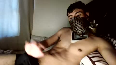 Snapshot of malekthick chatting on 05/28/26, 02:58 malekthick online show from 05/28/26, 02:58