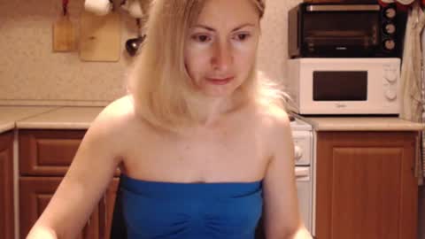 Malena online show from 02/15/26, 09:11