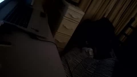 malenymph online show from 10/21/25, 06:25