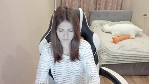 Malia online show from 12/14/24, 12:44