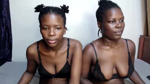 lati online show from 04/28/26, 03:11