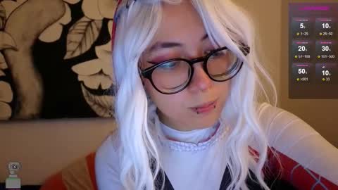 Snapshot of malicia_witch_ chatting on 10/23/25, 04:12 Mar  Alicia     Rosie  v A L I C I A W I T C -  Meg Cherie online show from 10/23/25, 04:12