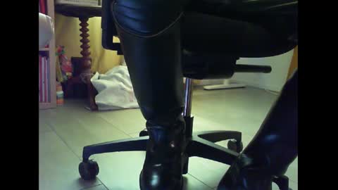 Malike online show from 12/05/24, 11:16