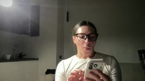 malina568708 online show from 02/03/26, 08:58