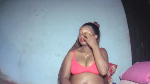 malinah01 online show from 09/23/25, 05:21
