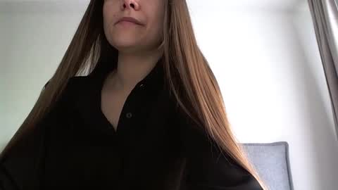 malinka_sweet19 online show from 02/18/26, 06:42