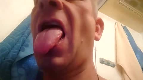 malinowy85 online show from 10/04/25, 06:50