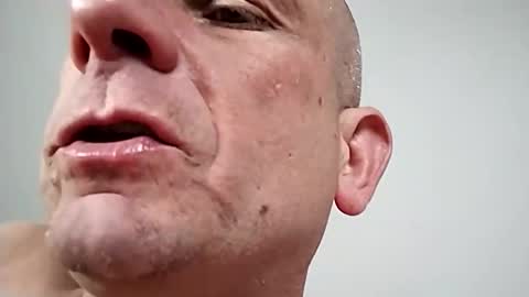 malinowy85 online show from 12/21/25, 08:54