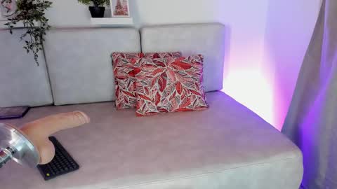 Malka online show from 02/14/25, 02:28