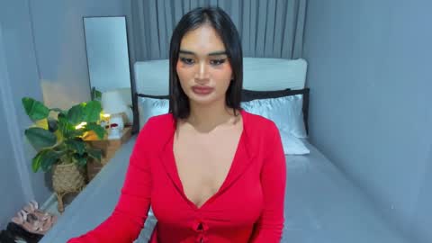 Mallory online show from 12/06/24, 05:53