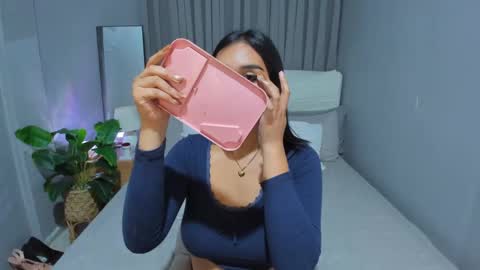 Mallory online show from 01/05/25, 05:09