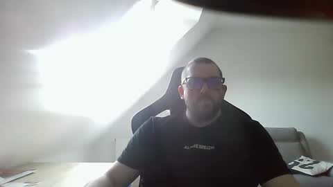 breton online show from 01/26/25, 12:33