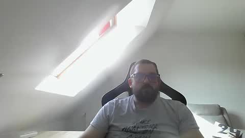 breton online show from 02/24/25, 02:15