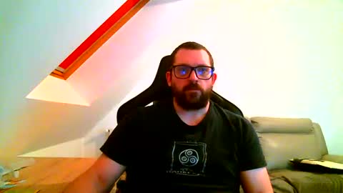 breton online show from 02/25/25, 08:51