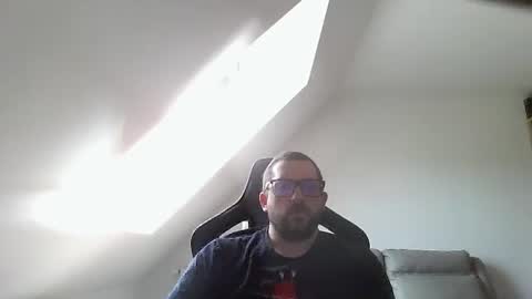 breton online show from 11/01/25, 10:50