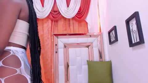 Snapshot of malu_horny_69 chatting on 02/09/26, 08:02 Melanie online show from 02/09/26, 08:02