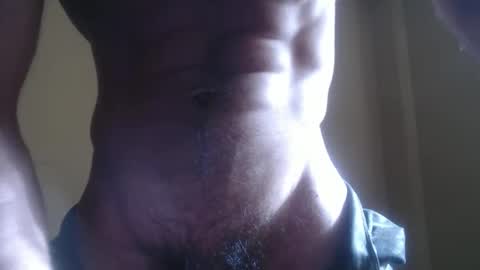 Snapshot of maluma4you chatting on 02/19/25, 08:52 maluma4you online show from 02/19/25, 08:52