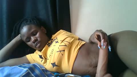 mamaa online show from 04/07/26, 01:33