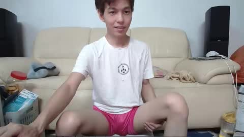 Snapshot of mamagaga19 chatting on 05/30/26, 09:06 Andrew Ooi online show from 05/30/26, 09:06