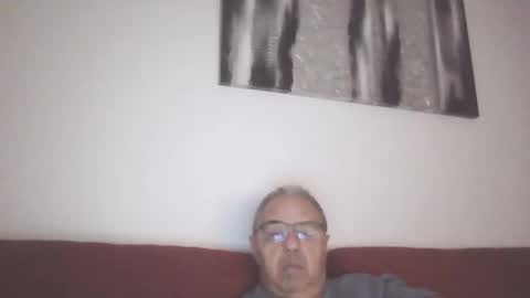 Snapshot of mambow99 chatting on 03/11/25, 01:16 OLDMANFREE online show from 03/11/25, 01:16