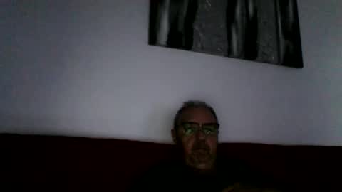 Snapshot of mambow99 chatting on 06/07/26, 05:38 OLDMANFREE online show from 06/07/26, 05:38