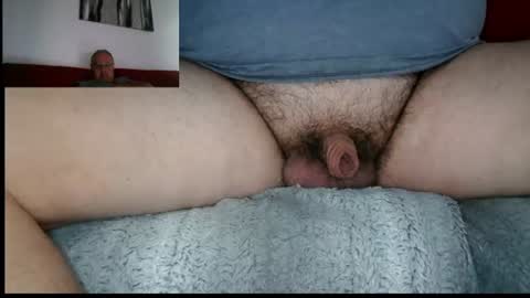Snapshot of mambow99 chatting on 07/12/26, 08:11 OLDMANFREE online show from 07/12/26, 08:11