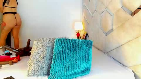 Snapshot of mami_soto chatting on 05/18/26, 11:10 mami_soto online show from 05/18/26, 11:10