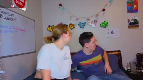 Snapshot of mamiclouds chatting on 09/09/25, 03:06 MamiCloudz online show from 09/09/25, 03:06