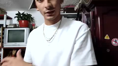 Mickey online show from 02/03/26, 12:42