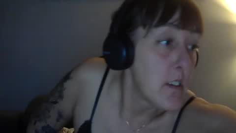 Snapshot of mamooshka000 chatting on 12/18/24, 05:48 Sam online show from 12/18/24, 05:48