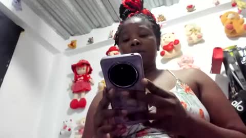 Snapshot of mamy02 chatting on 07/06/26, 03:47 cristal online show from 07/06/26, 03:47