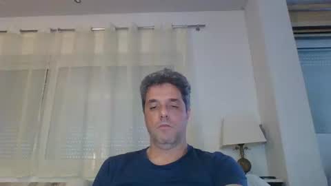 Snapshot of man211172 chatting on 02/01/26, 03:43 man211172 online show from 02/01/26, 03:43