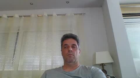 Snapshot of man211172 chatting on 05/01/26, 01:48 man211172 online show from 05/01/26, 01:48