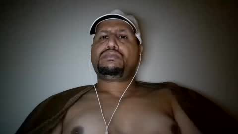 Man new online show from 03/11/25, 04:10